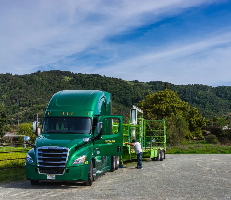 Freight Gaps and Open Roads: How Supply Chain Shifts Are Rewarding Nimble Independent Drivers